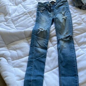 Hollister jeans